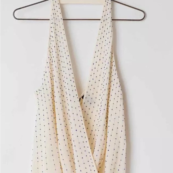 BKE Cream and Blue Dotted Tank Top - Picture 3 of 10